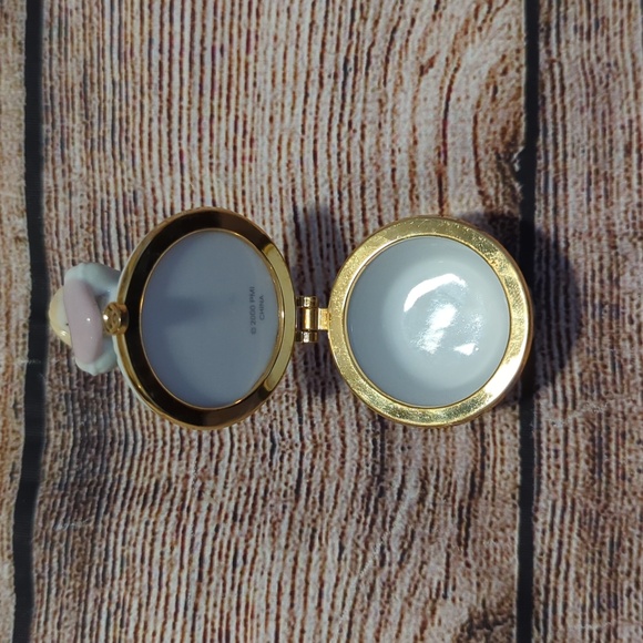 Precious Moments Hinged Trinket Box Porcelain - Picture 2 of 4